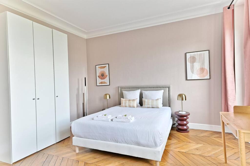 Luxueux 10 Personnes #opera #bastille Paris