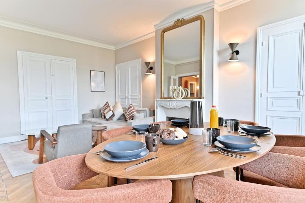 Luxueux 10 Personnes #opera #bastille Apartment Paris