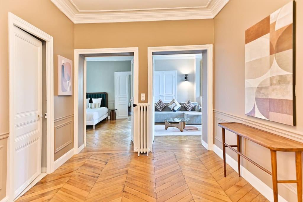 Luxueux 10 Personnes #opera #bastille Paris